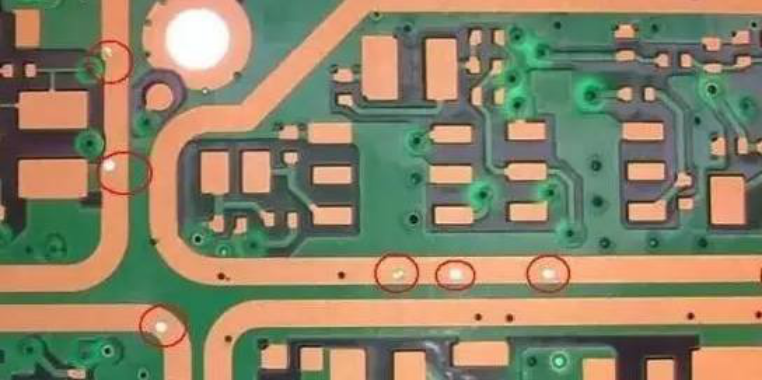 d0880b4bdeaffaccd372f3638916eebf.png PCB線(xiàn)路板.png